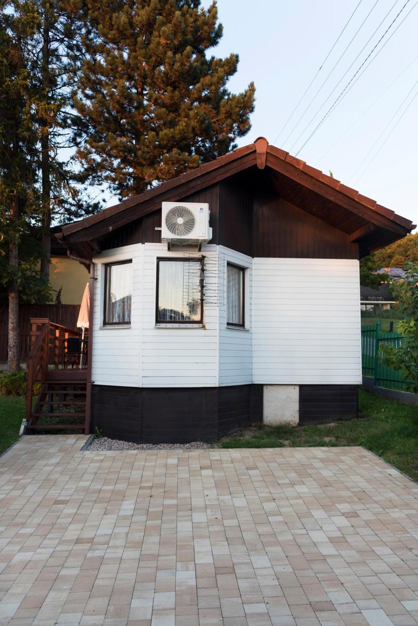 Gorska Kraina Appartement Bielsko-Biała Buitenkant foto